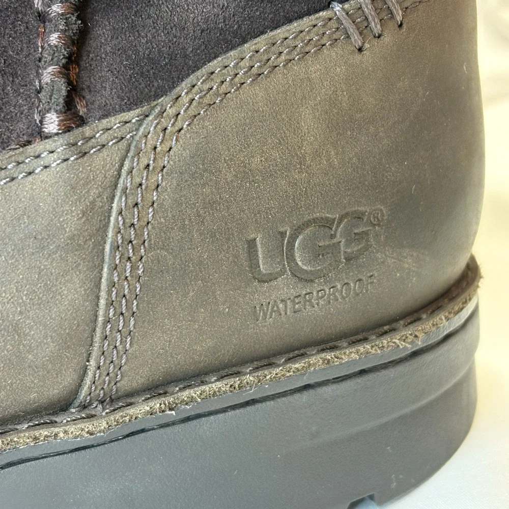 Ugg Foerster Sheepskin Leather Boots Mens 12 Suede Waterproof Wool Lined 1007796
